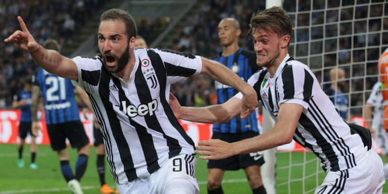 Chelsea to hold talks with Juventus over Rugani and Higuain