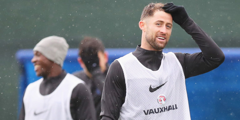 Cahill set for talks over his international future