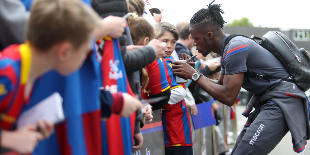Palace’s Wilfried Zaha sets his sights on Chelsea move