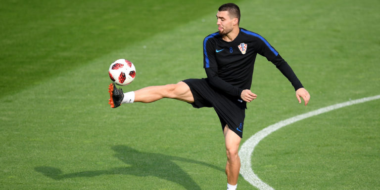 Chelsea to sign Kovacic on loan
