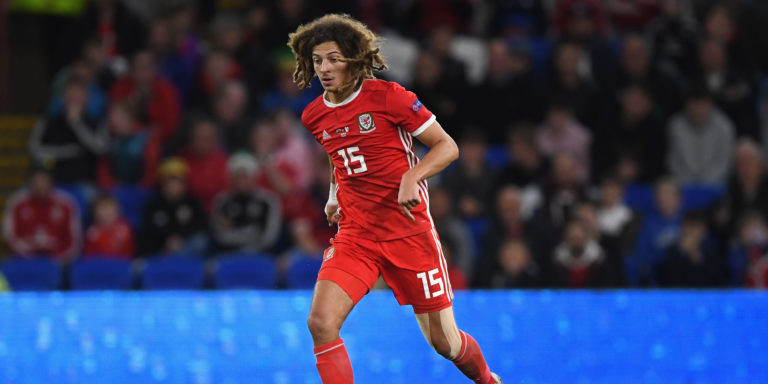 Ampadu signs new long-term Chelsea contract