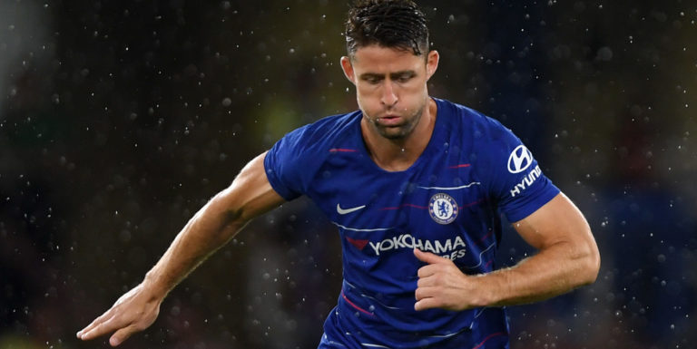 Cahill holds talks over Manchester United move