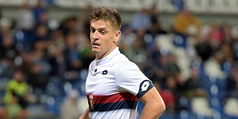 Chelsea leading race to sign record-breaking striker Piatek