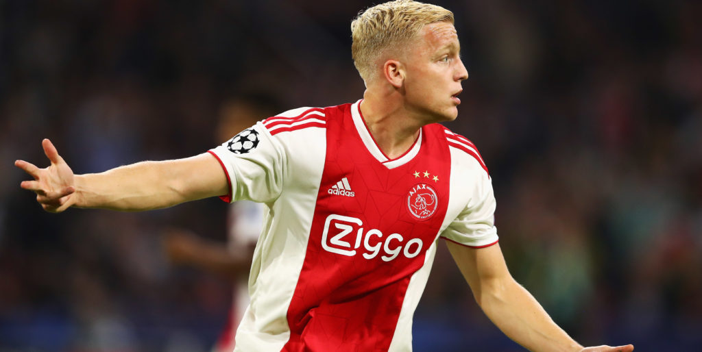 Chelsea eye Donny van de Beek as Fabregas replacement