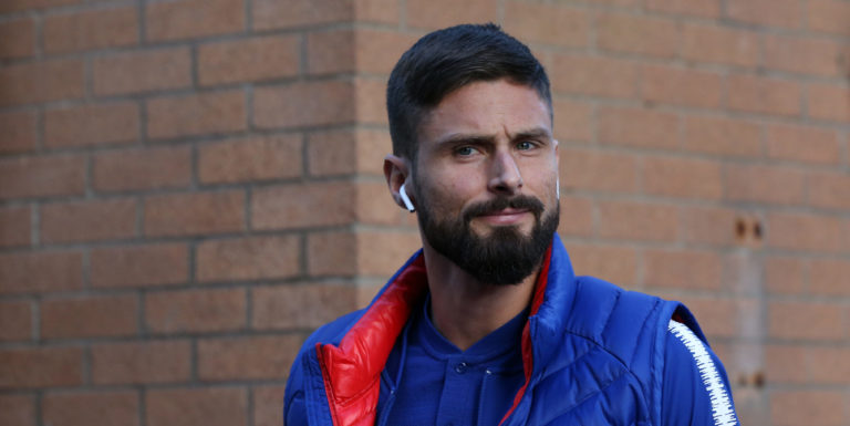 Giroud reveals hilarious two word reaction after first playing with Hazard