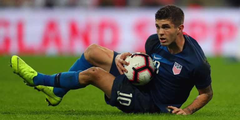 Christian Pulisic told to reject a move to Chelsea