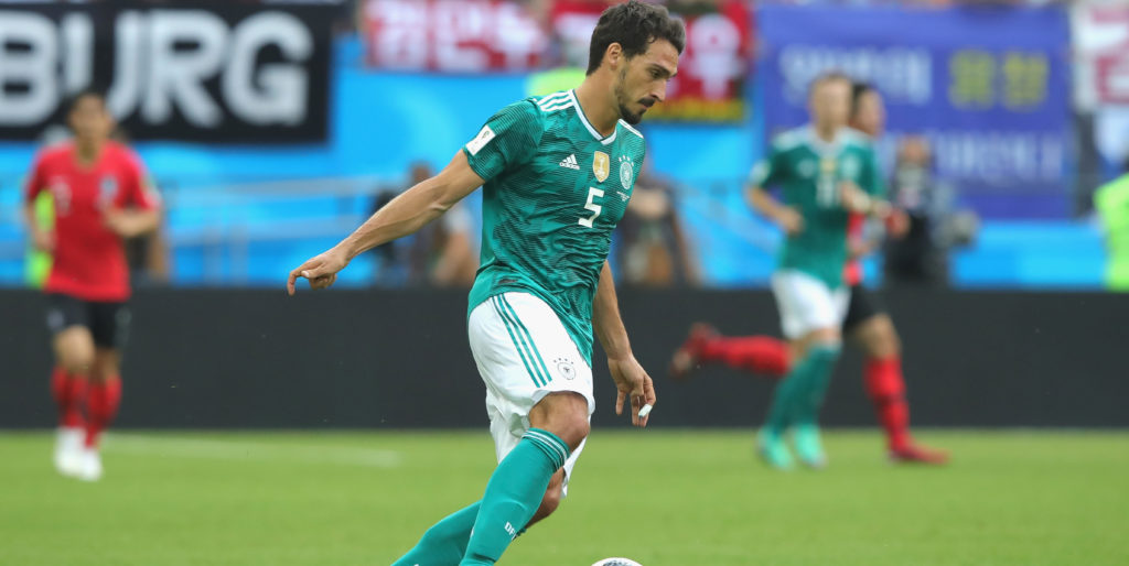 Talks over Chelsea move for Hummels denied