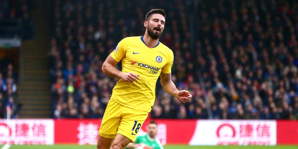 Barcelona considering Giroud move