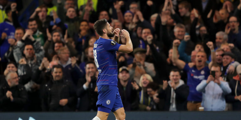 Giroud hoping to extend Chelsea stay