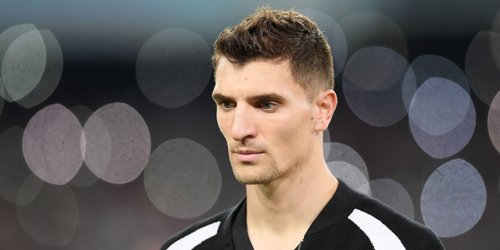 Chelsea to battle Arsenal and Man United in move for Thomas Meunier