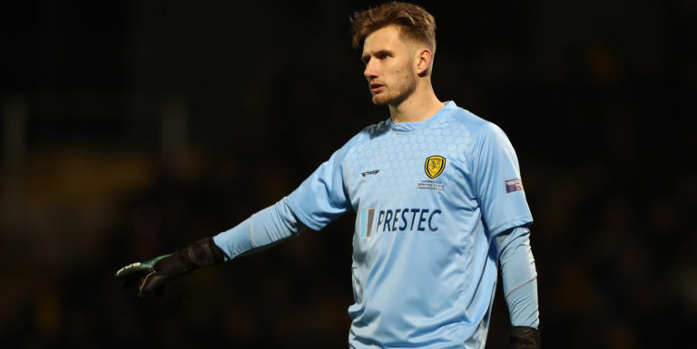 Burton begin talks with Bradley Collins over permanent move