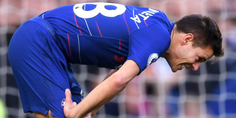 Azpilicueta: Fans right to be angry