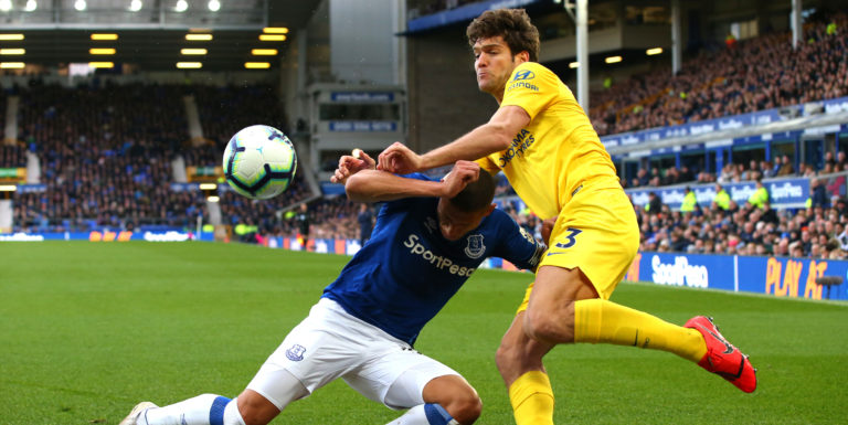 Hamstring injury rules Alonso out of Brighton game