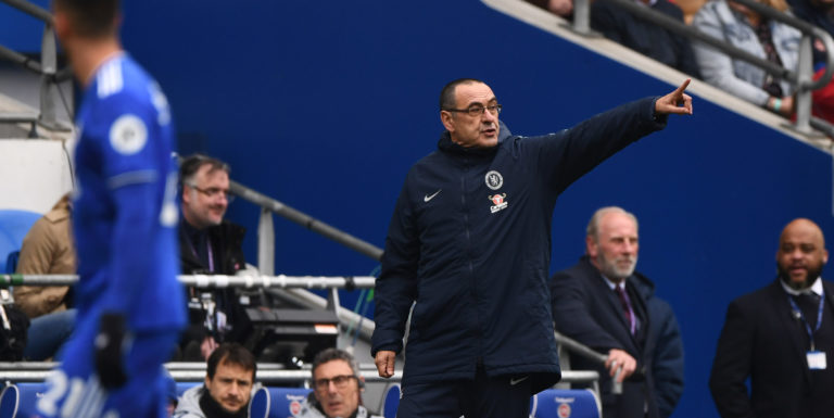 Sarri unhappy with Chelsea fans
