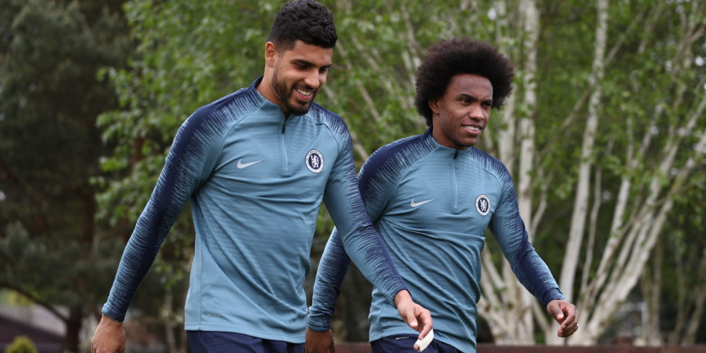 Willian trains despite fitness concerns ahead of Frankfurt clash