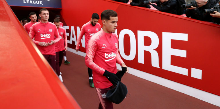 Coutinho unlikely to join United as he waits on Chelsea offer