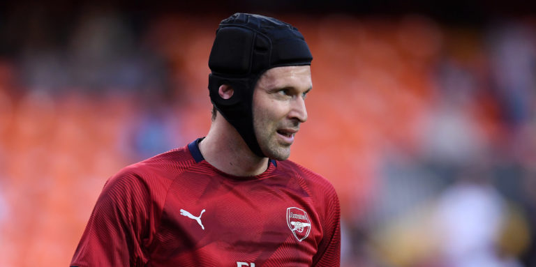 Cech plays down talk of Chelsea return