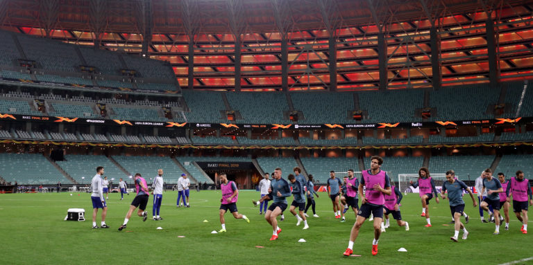 Chelsea fans caught up in travel problems en route to Baku