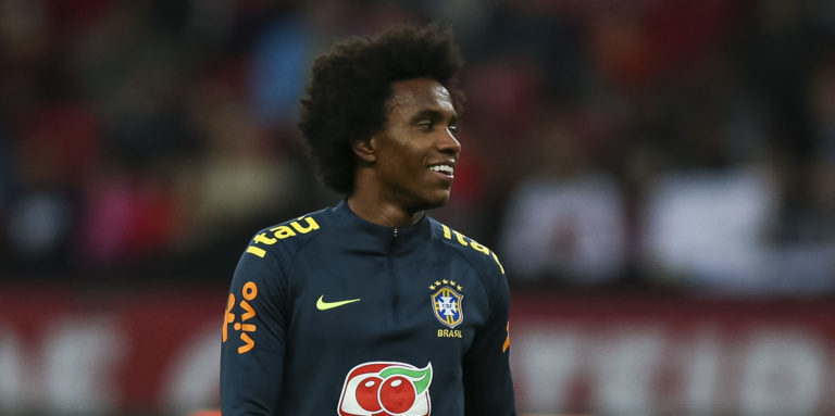 Chelsea hit stumbling block in Willian contract negotiations