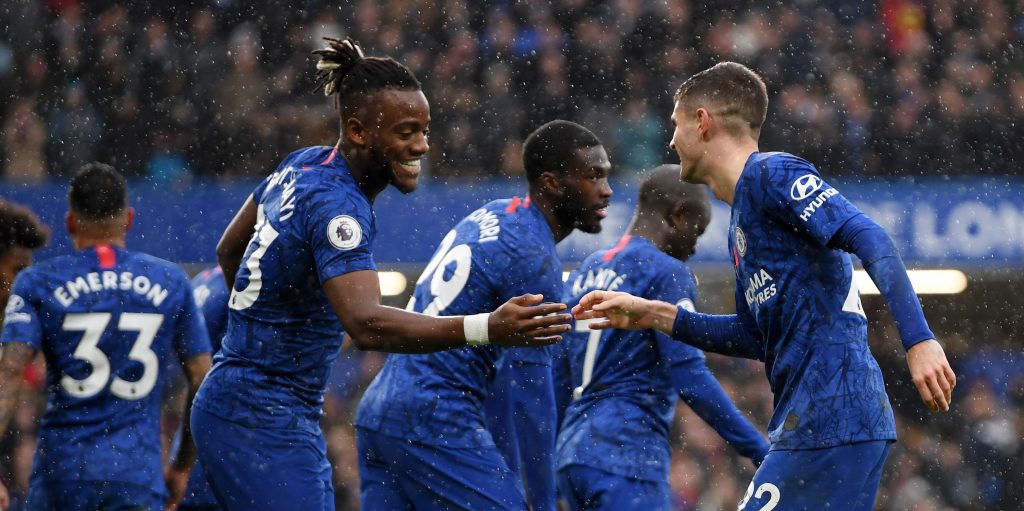 These Chelsea fans react to club trolling Tottenham on Twitter