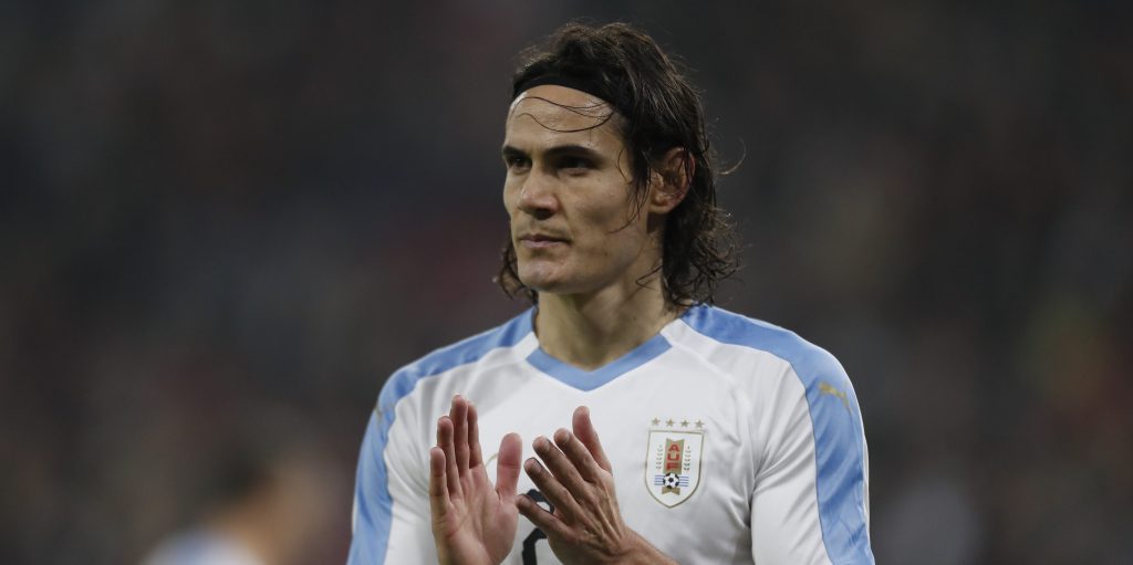 PSG demanding €30m for Chelsea-linked Edinson Cavani