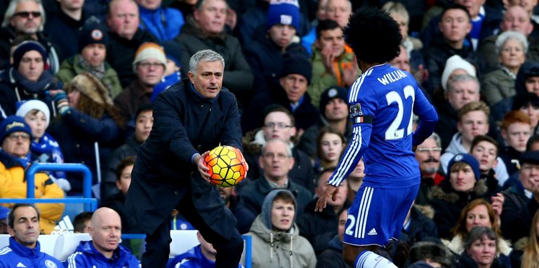 Willian hints at Spurs transfer after admission about Mourinho
