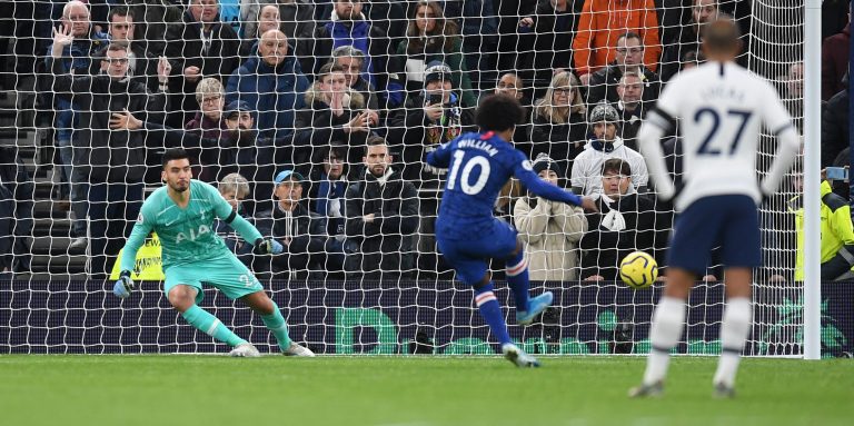 Willian admits contract talks with Chelsea have broken down