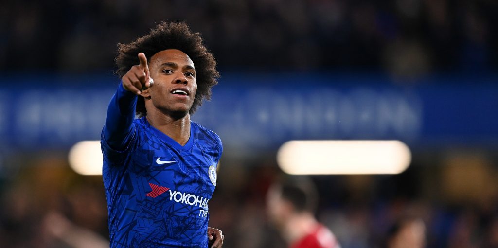 Willian undecided on future amid Tottenham links