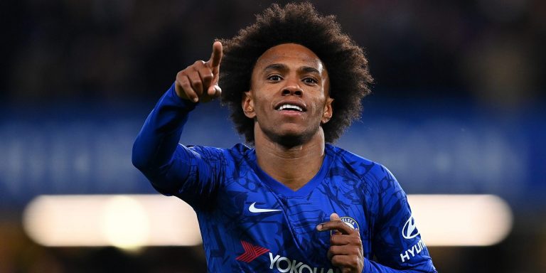 Willian reportedly offered to Manchester United