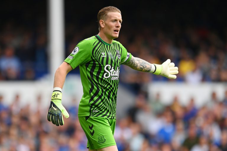 Everton-goalkeeper-Jordan-Pickford