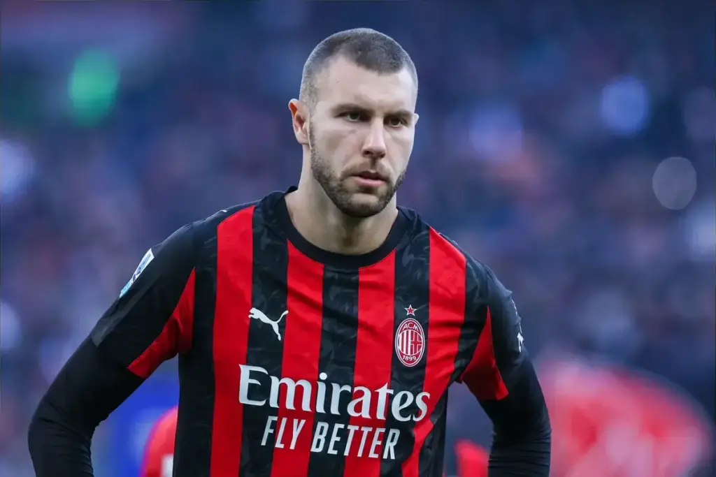Chelsea to make offer for AC Milan defender in coming weeks