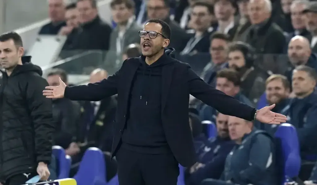 ‘Faking everything’ – John Obi Mikel on why Liam Rosenior is failing at Chelsea
