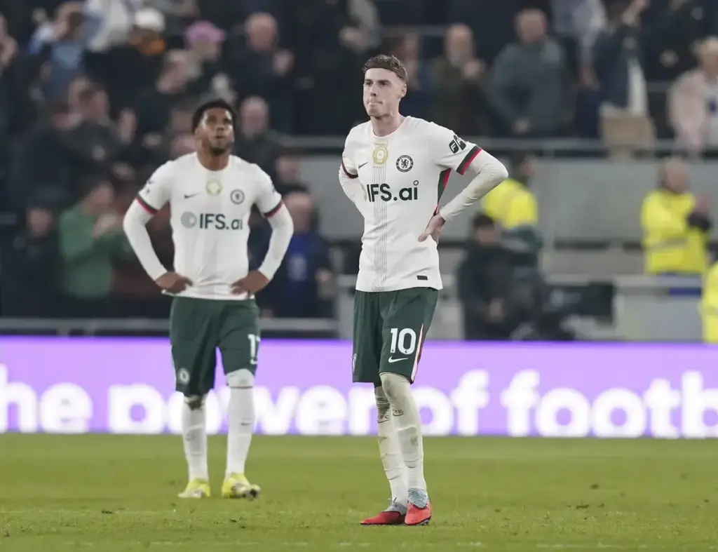 ‘Owners and SDs’ – Chelsea fans react to 3-0 loss vs Everton