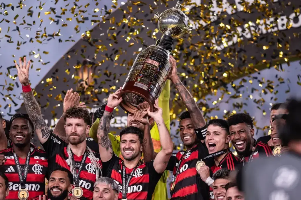 Chelsea considering move for South American Coach of the Year