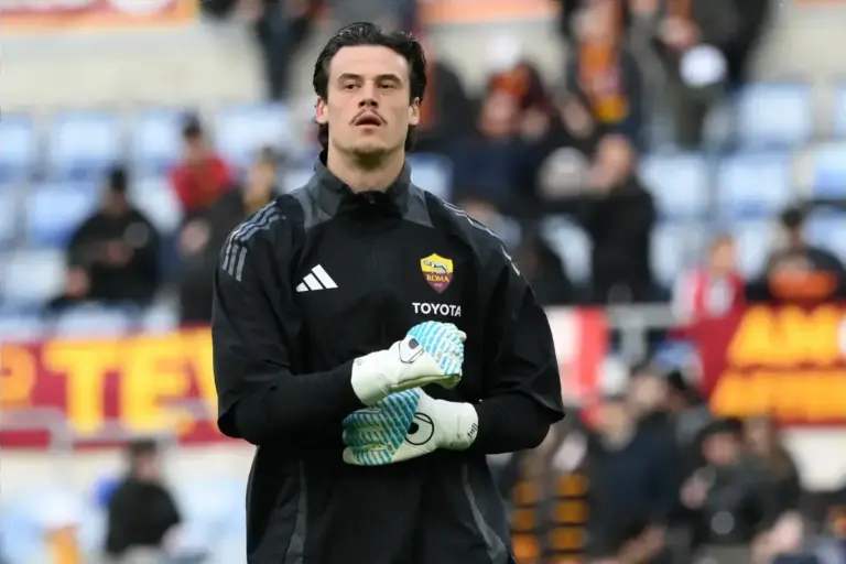 Chelsea boost as they look to sign brilliant AS Roma goalkeeper