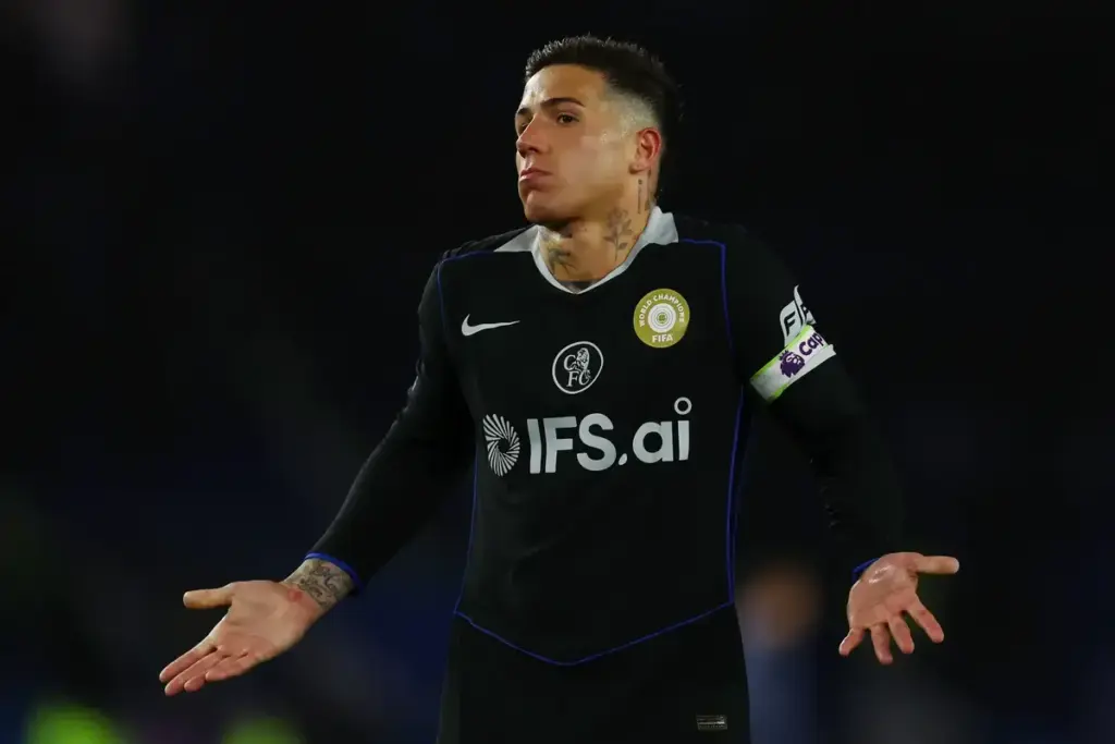 What Enzo Fernandez did at full-time in front of away Chelsea fans