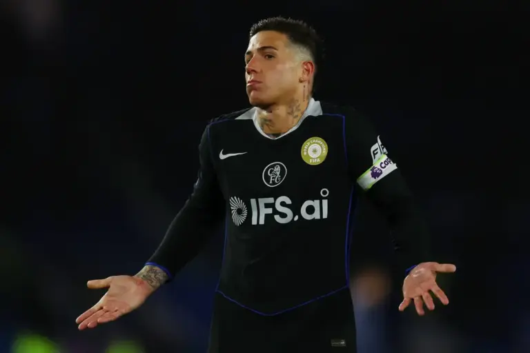 What Enzo Fernandez did at full-time in front of away Chelsea fans