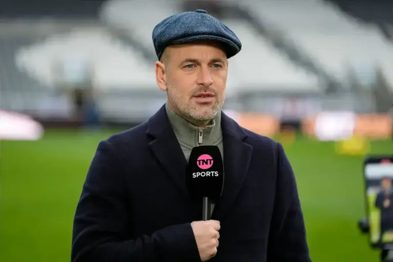 ‘He’s a winner’ – Joe Cole wants Chelsea to hire 44-year-old manager