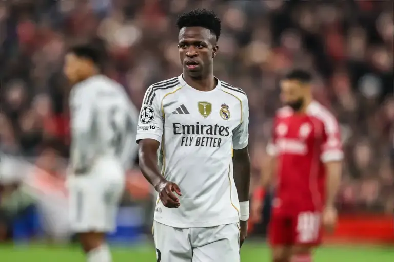 Fabrizio Romano drops Vinicius Jr transfer update amid Chelsea links