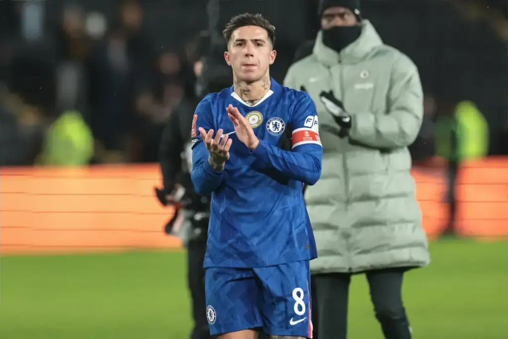 Chelsea boss Xabi Alonso admits Enzo Fernandez future remains uncertain