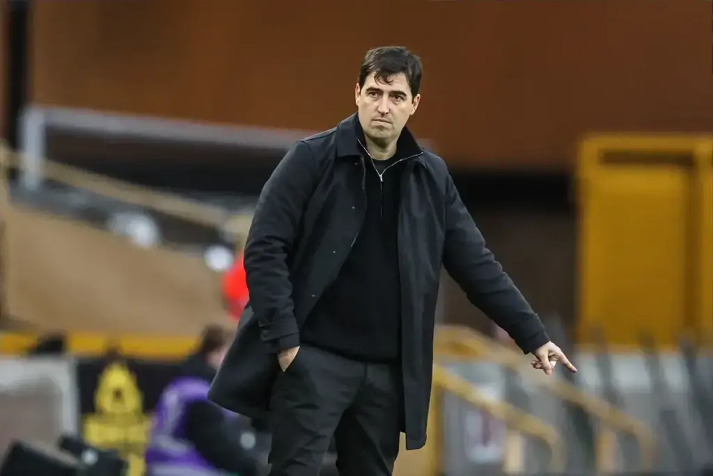 Would Andoni Iraola be the right choice to be next Chelsea manager?