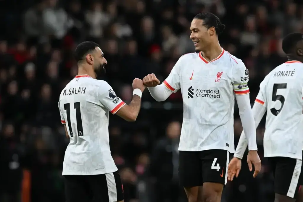 Chelsea looked into signing Virgil van Dijk and Mohamed Salah