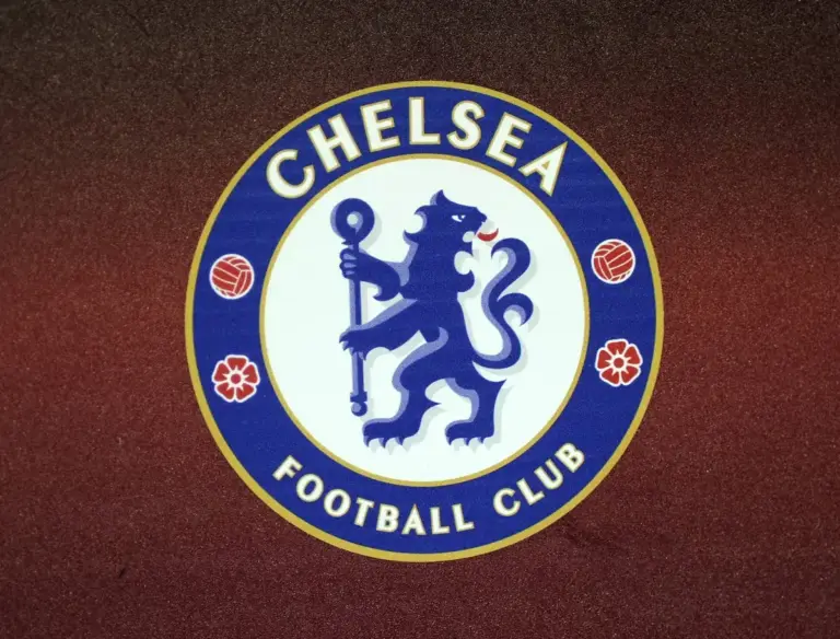 Chelsea transfer target agrees terms to join European rivals