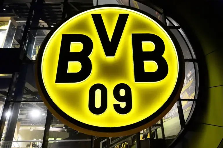 ‘Great leader’ – Chelsea tipped to sign Borussia Dortmund player