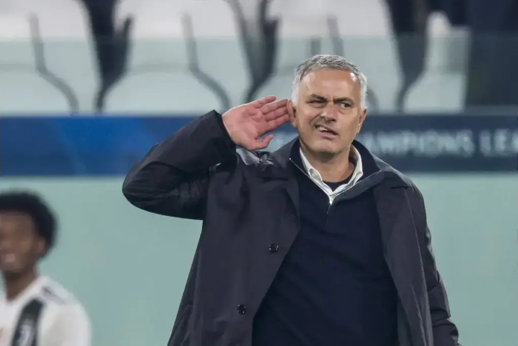 Jose Mourinho wants Real Madrid to sign Chelsea player