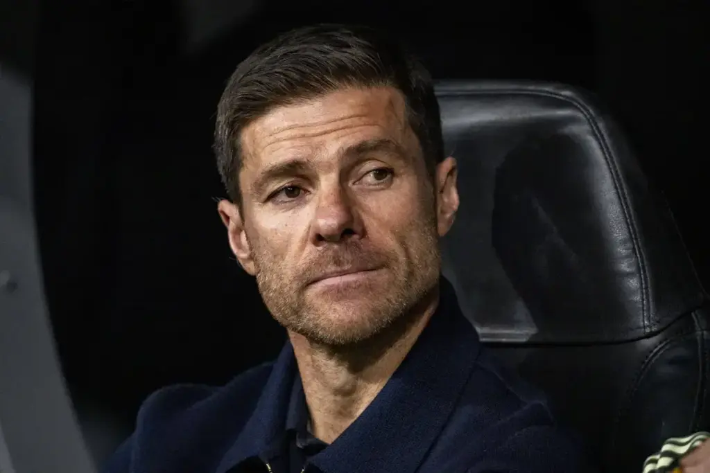 Why Chelsea are trying to downplay Xabi Alonso rumours
