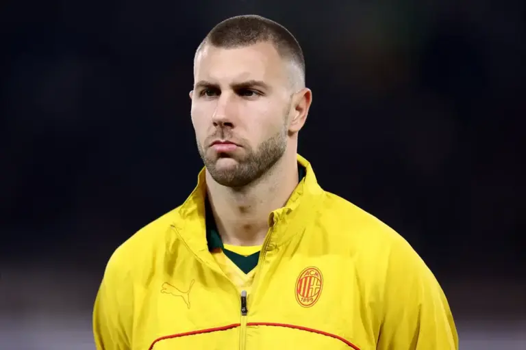 Chelsea News Today: Offer for Pavlovic, Iraola update, Chalobah extension