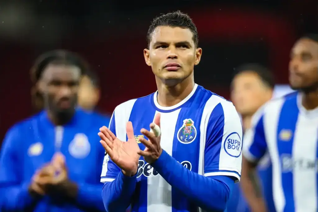Thiago Silva already offered chance to make Chelsea return