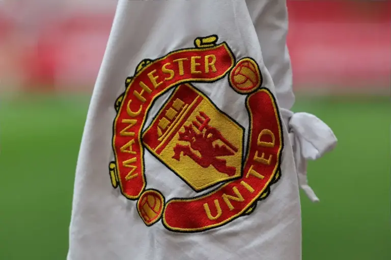 Chelsea handed centre-back transfer blow by Manchester United