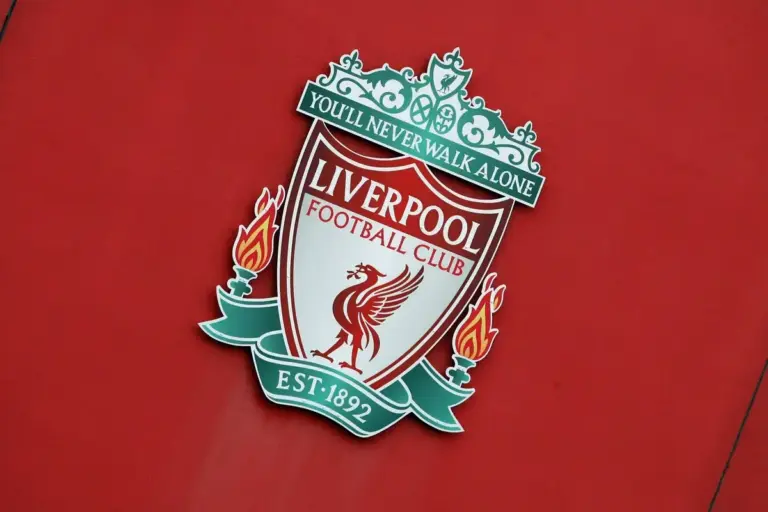 Chelsea tipped to sign Xabi Alonso favourite from Liverpool